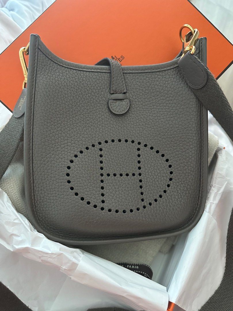 Hermes evelyne used top