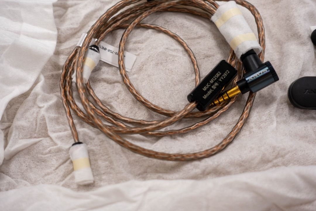 SONY Headphone Cable MUC-M12SB2 及ぼし