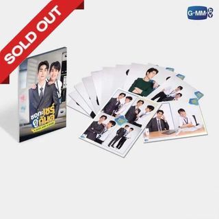 wts a boss and a babe postcard set (unsealed)