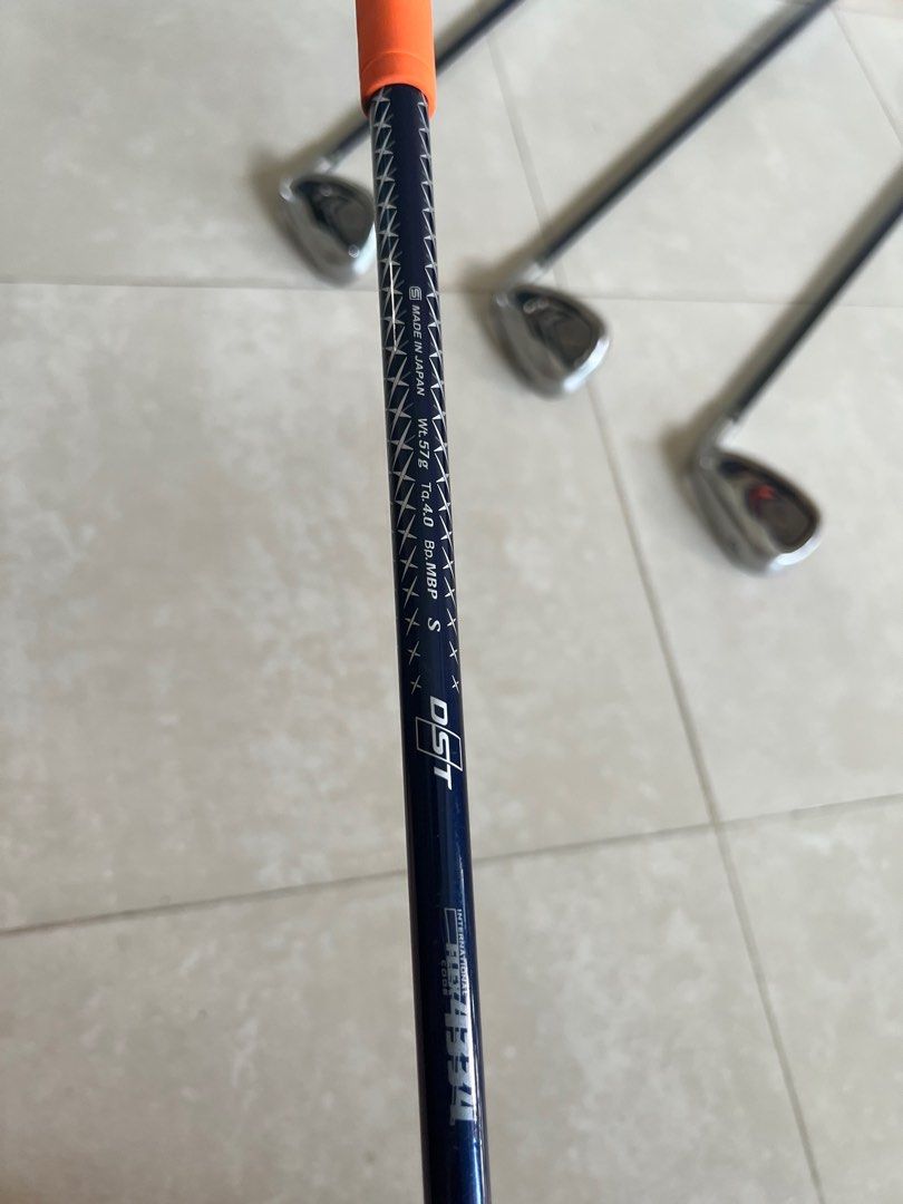 XXIO MP900 Sand Wedge Pitching Wedge Approach 5 Iron to 9 Iron, Sports