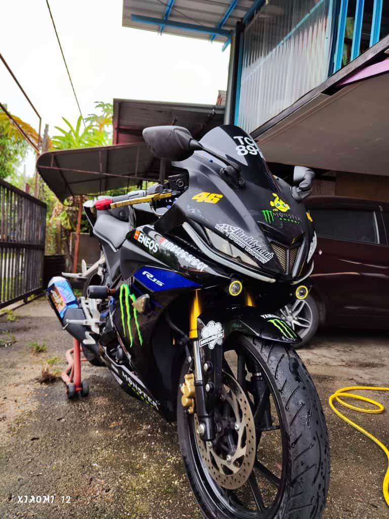 R15 2020 sale monster