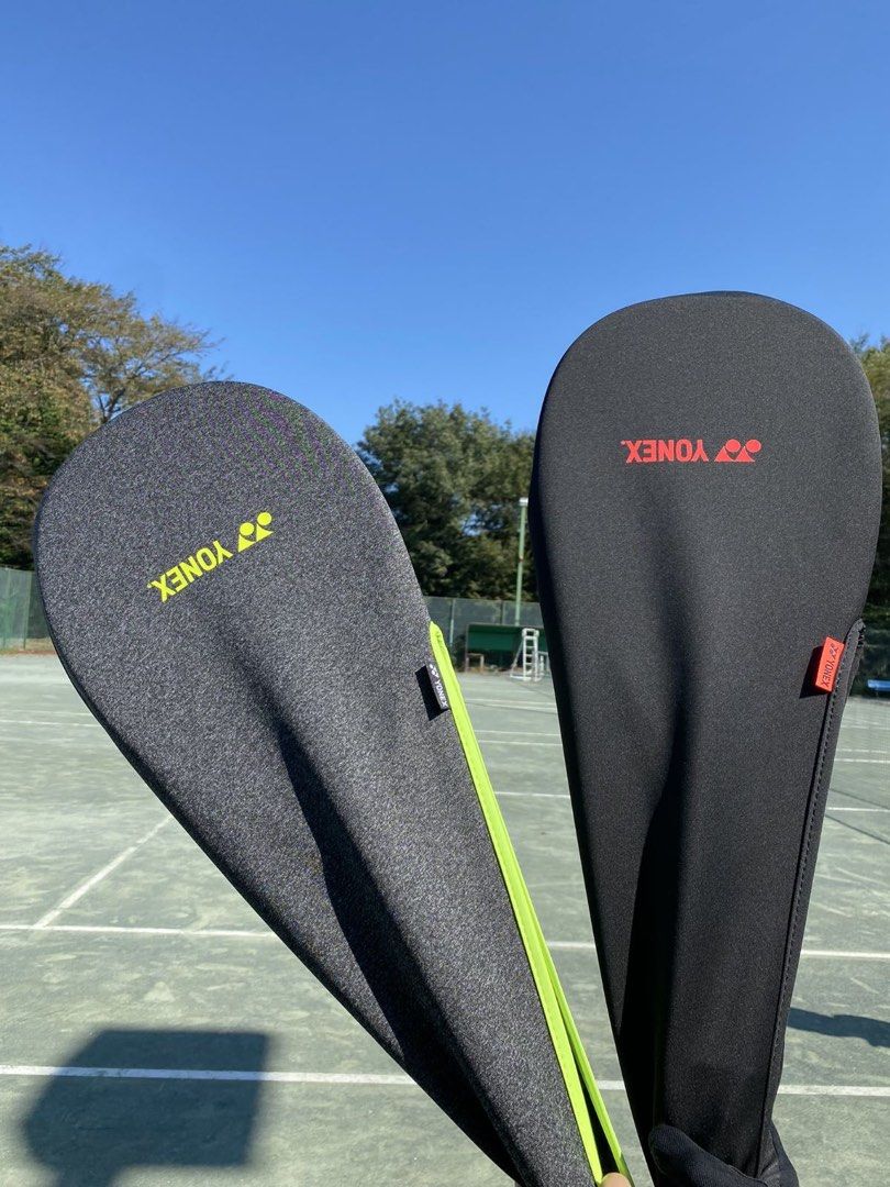 YONEX AC544 Tennis Racket Sleeve/Case (Grey), Sports Equipment, Other