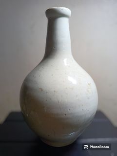 7.5" RARE 15th Century Korean Choson Joseon Dynasty White Celadon Glazed Vase