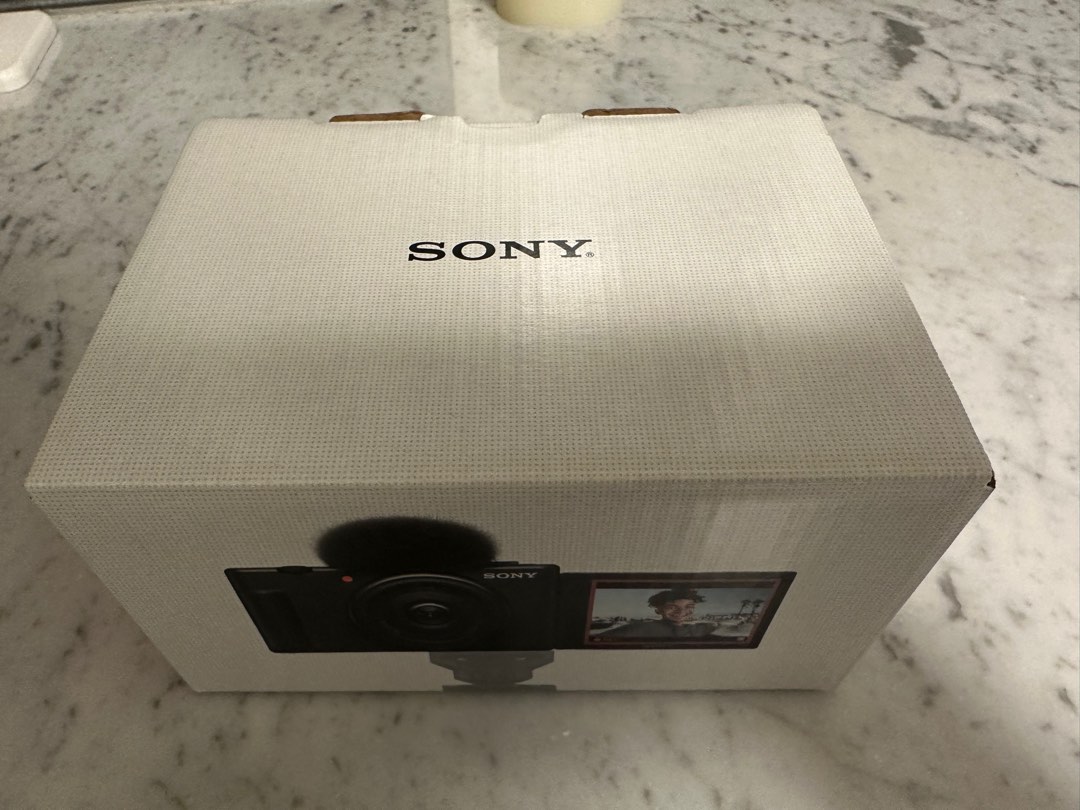 全新未拆盒 Sony ZV-1F, 攝影器材, 相機 - Carousell