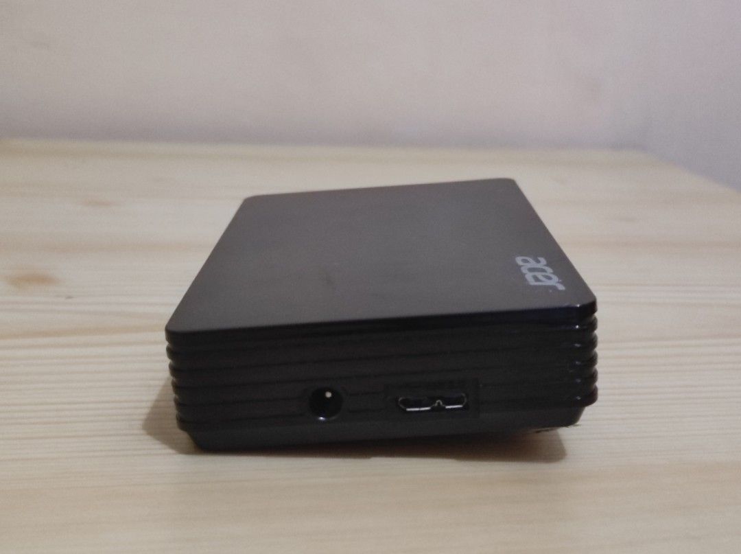 Acer C120 Portable Projector, TV & Home Appliances, TV & Entertainment, Projectors on Carousell