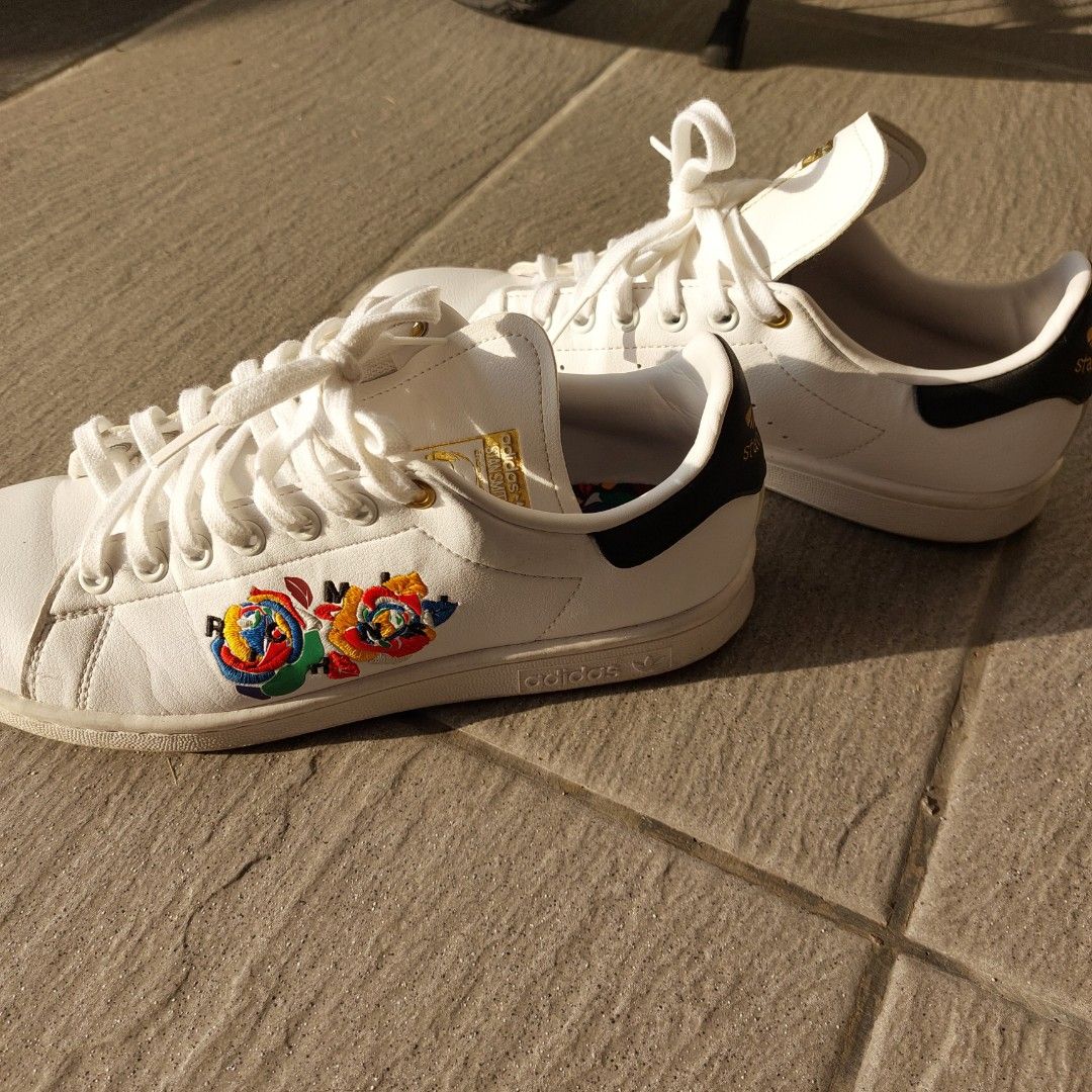 Stan smith shoes for hot sale sale