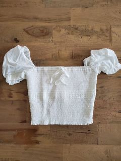 Aritzia Wilfred Smocked Blouse size XS