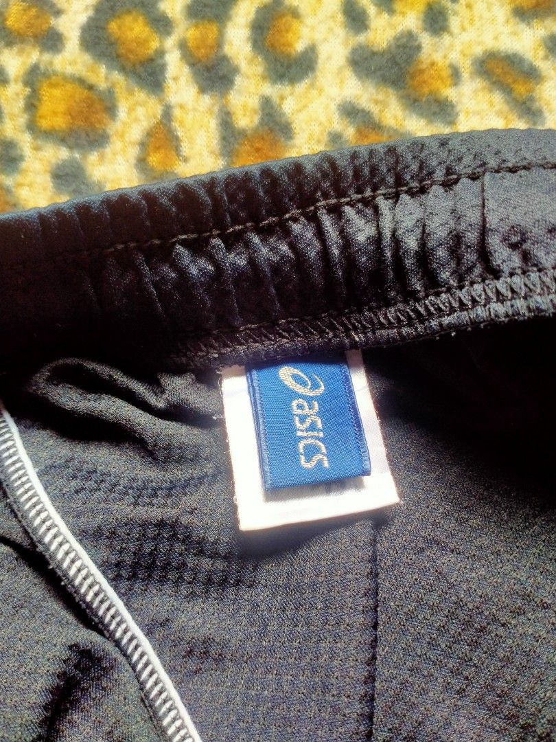 asics short Men s Fashion Bottoms Shorts on Carousell