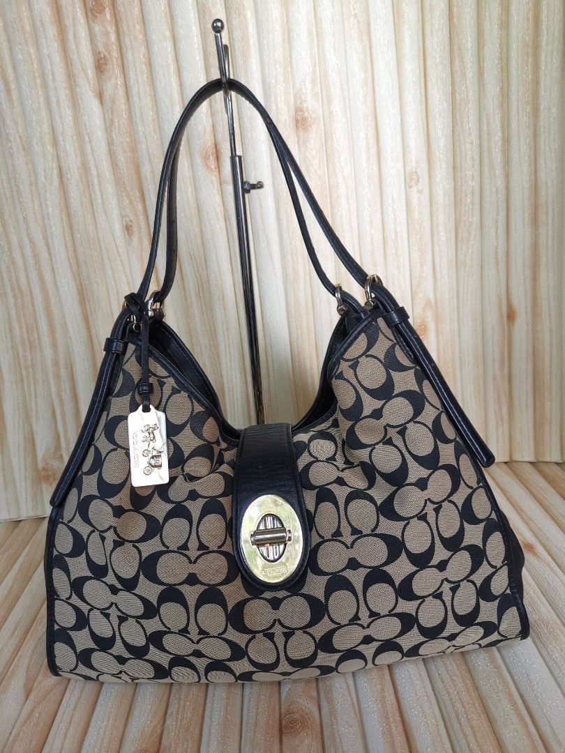 Coach carlyle online shoulder bag