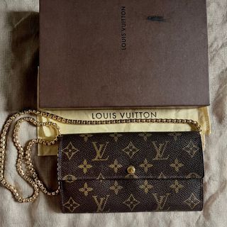 AUTHENTIC Louis Vuitton Sarah Wallet Monogram PREOWNED (WBA728