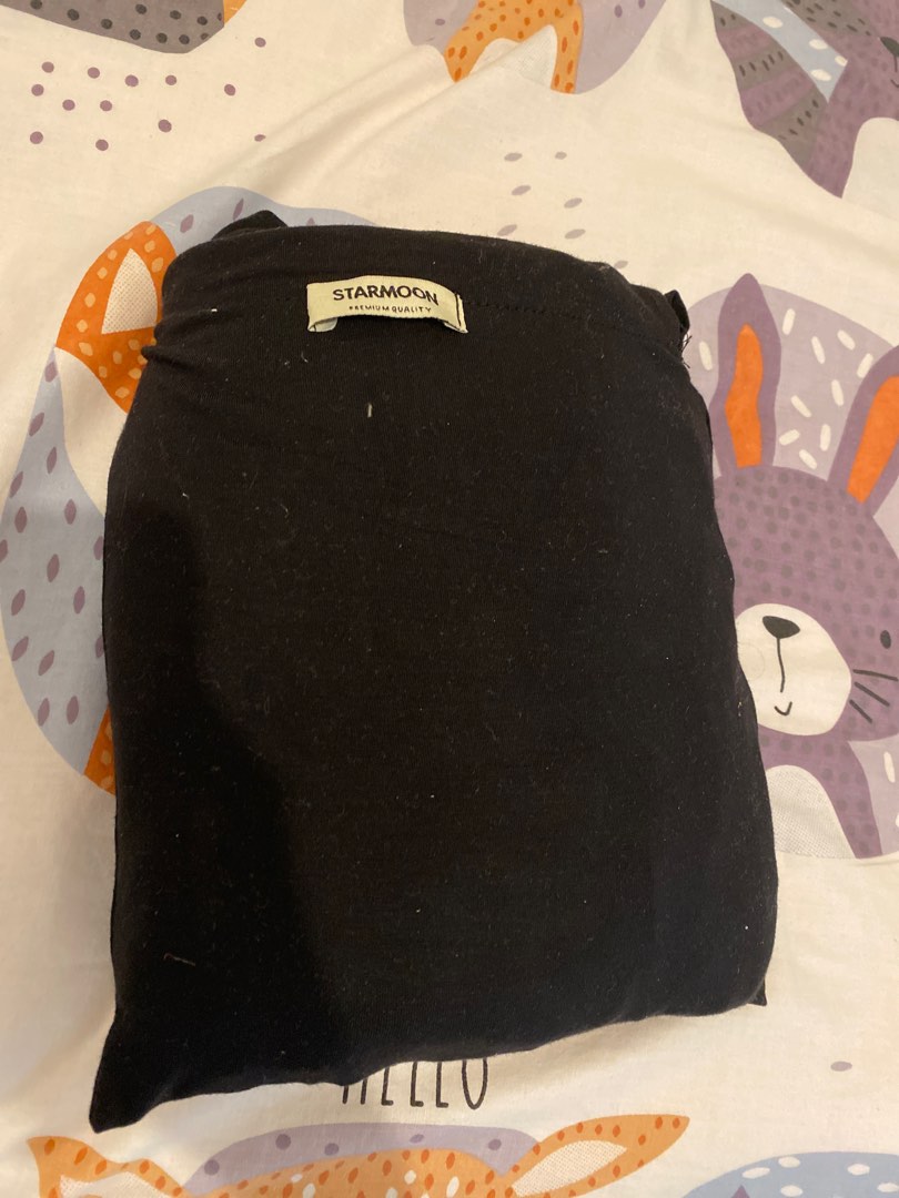 Babywrap Starmoon Dwihananda in black preloved Bayi Anak