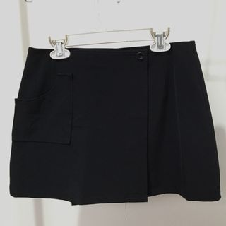 (Category: ) located in . Submitted by closetbysha (Listing ID 1246222306, Image 1). Description: .