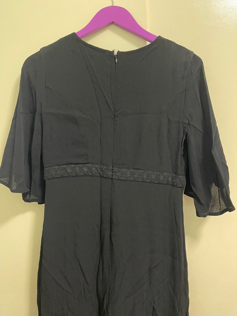 Black Warehouse Boho-Style Maxi Dress (Category: Dresses) located in Mandaluyong City. Submitted by preloved_bysoph (Listing ID 1246223969, Image 3). Description: RFS: Decluttering - Price is negotiable - Used only at the beach :) - .