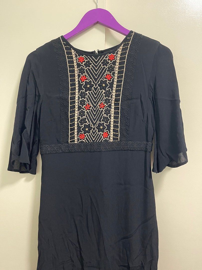 Black Warehouse Boho-Style Maxi Dress (Category: Dresses) located in Mandaluyong City. Submitted by preloved_bysoph (Listing ID 1246223969, Image 2). Description: RFS: Decluttering - Price is negotiable - Used only at the beach :) - .