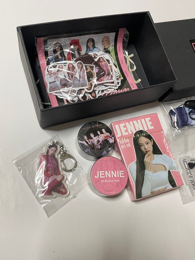 BLACKPINK Jennie “Shut Down” Box Set