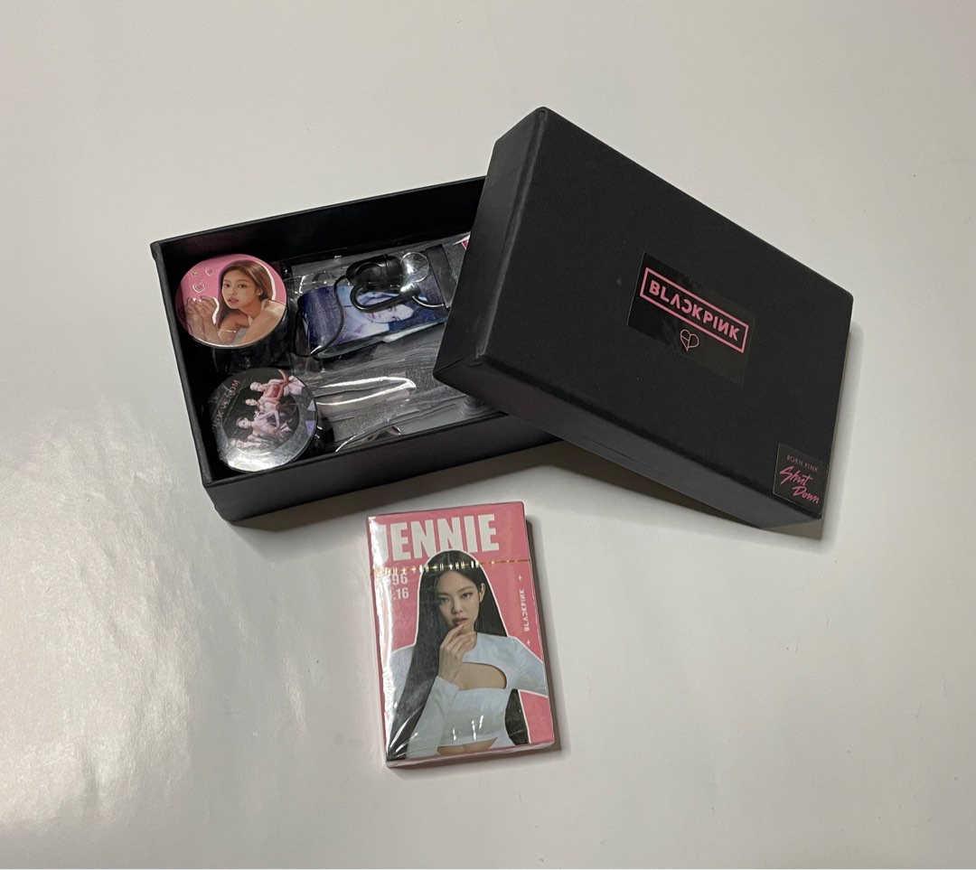 BLACKPINK Jennie “Shut Down” Box Set, Hobbies & Toys, Memorabilia