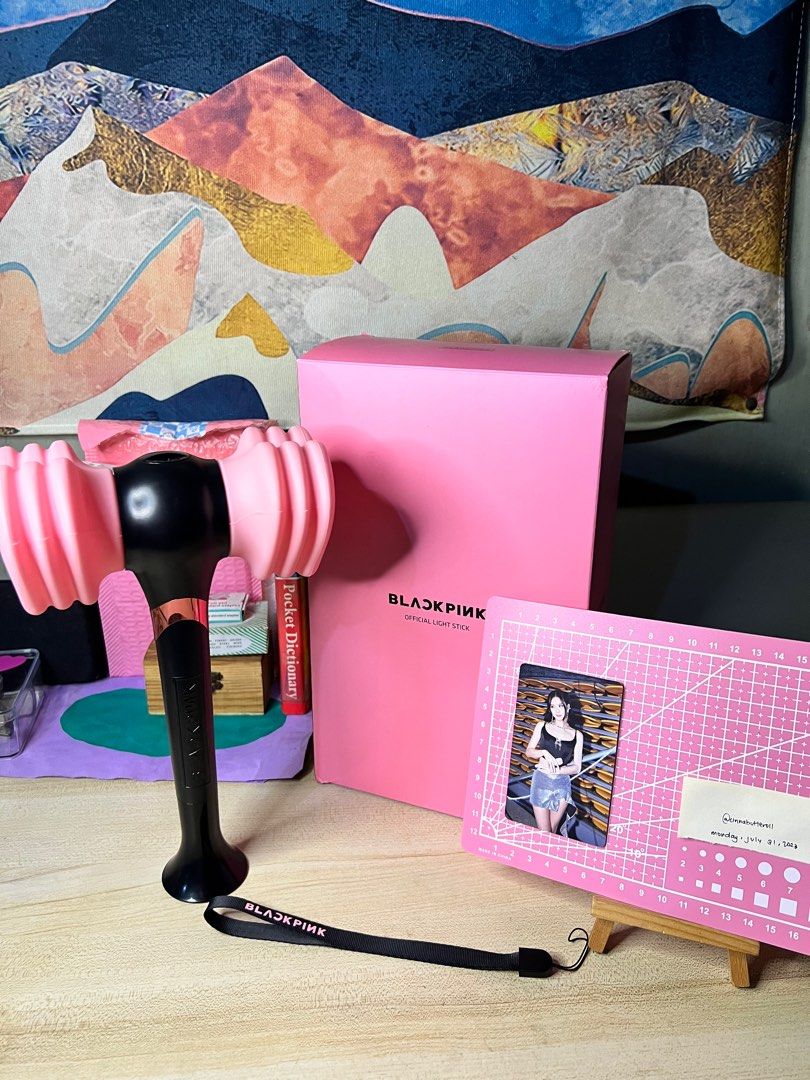 BLACKPINK LIGHTSTICK V1, Hobbies & Toys, Memorabilia & Collectibles, K ...