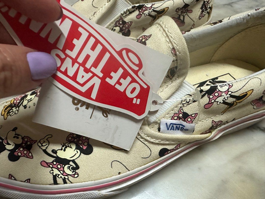 Vans disney classic slip on store