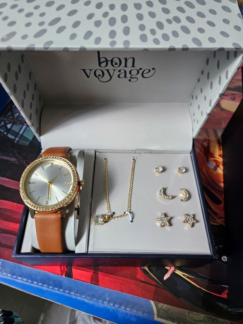 Men and women watch set outlet