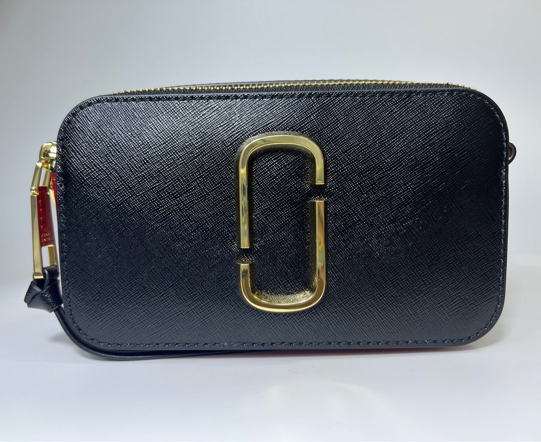 Marc Jacobs Snapshot Camera Bag (Black Multi), Women's Fashion, Bags &  Wallets, Cross-body Bags on Carousell