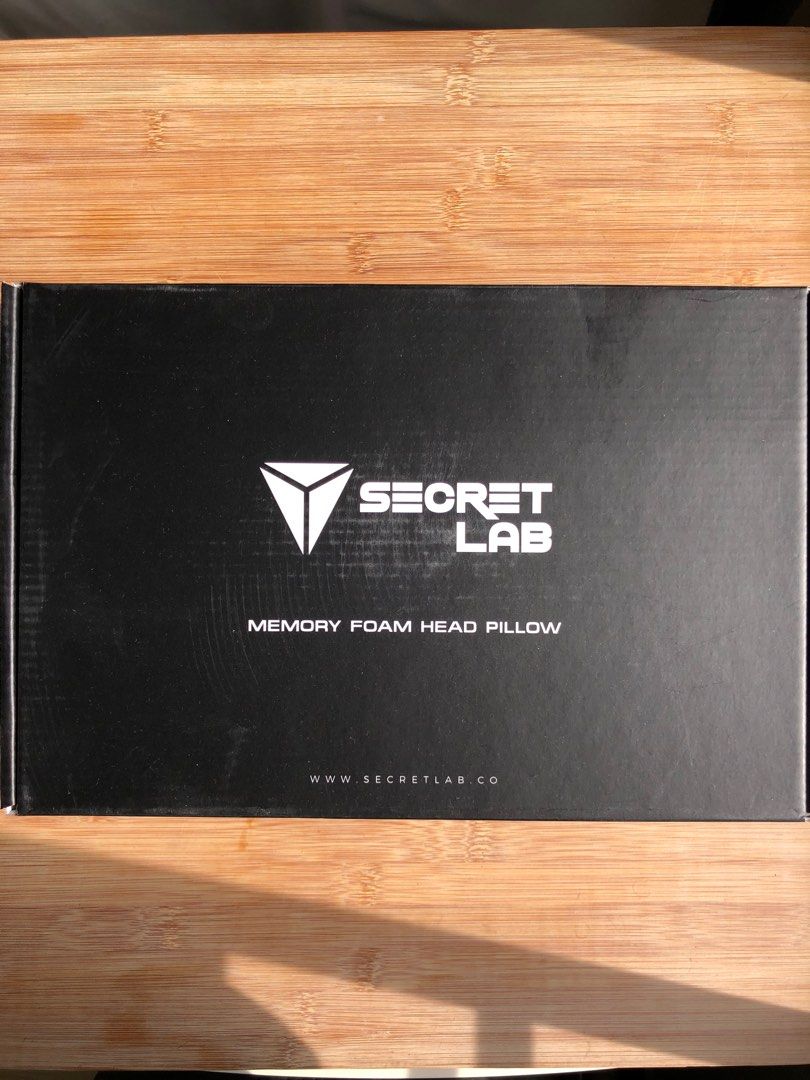 BRAND NEW Secretlab Signature Memory Foam Head Pillow 2020