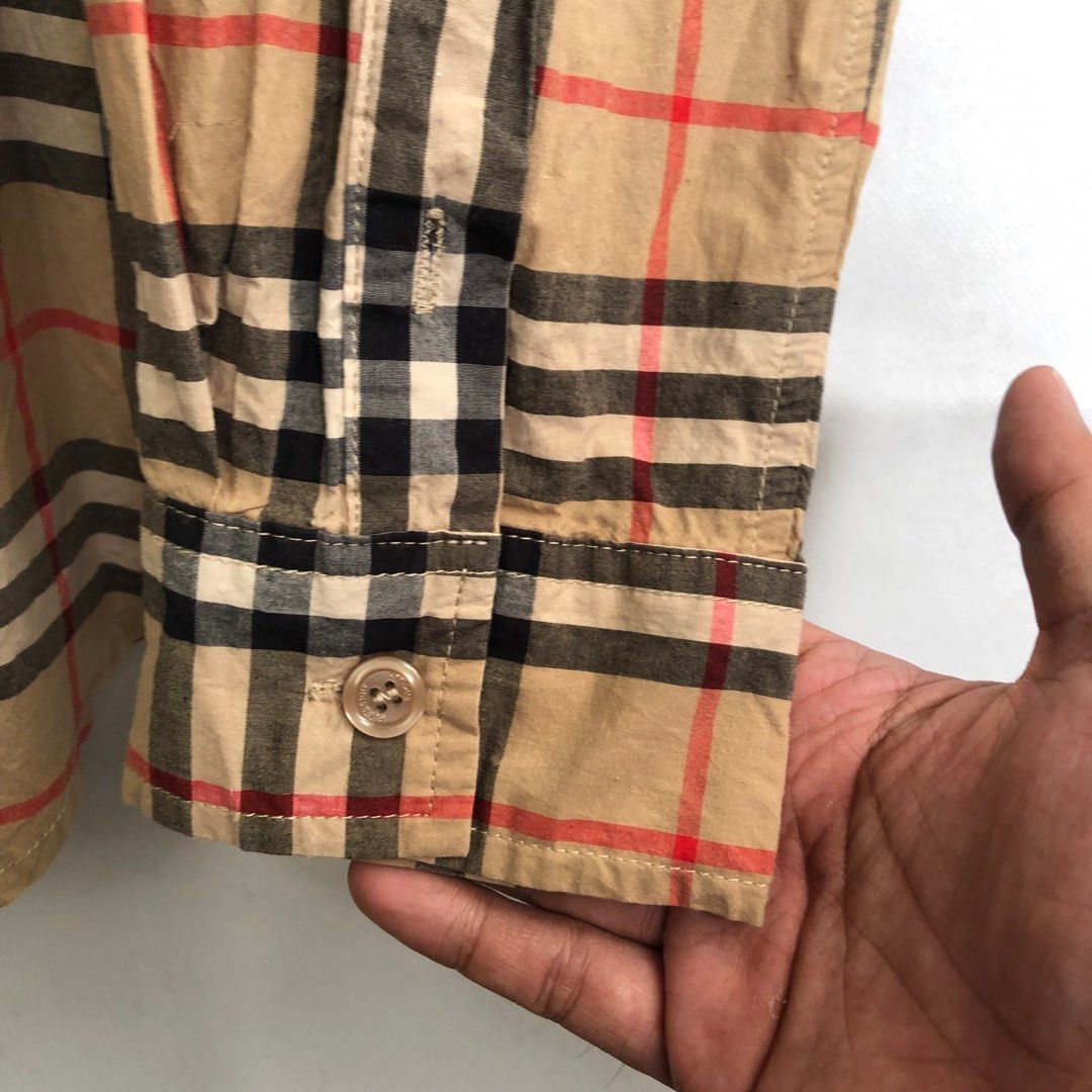 Burberry polo legit top check