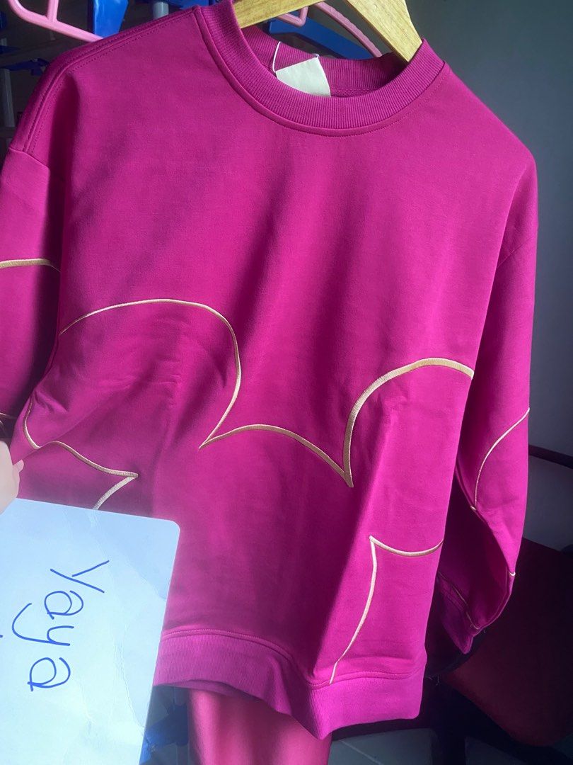 Fuschia sweatshirt sales