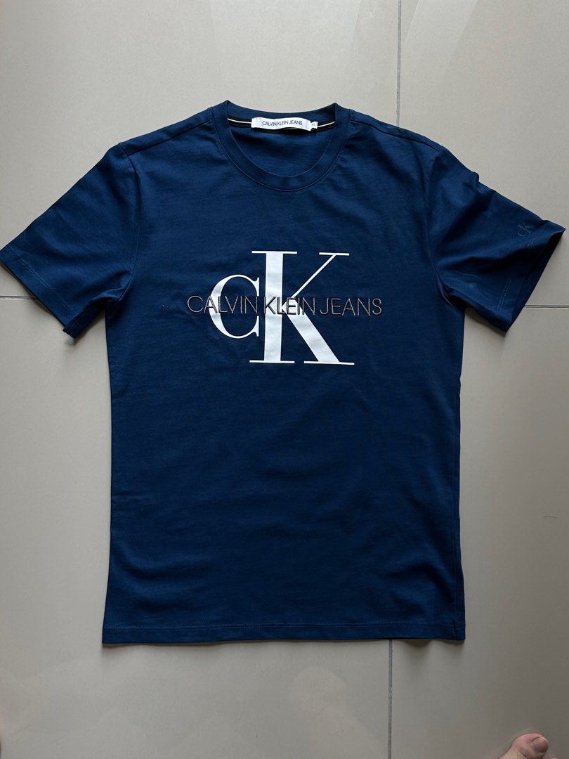 Calvin klein navy t shirt store