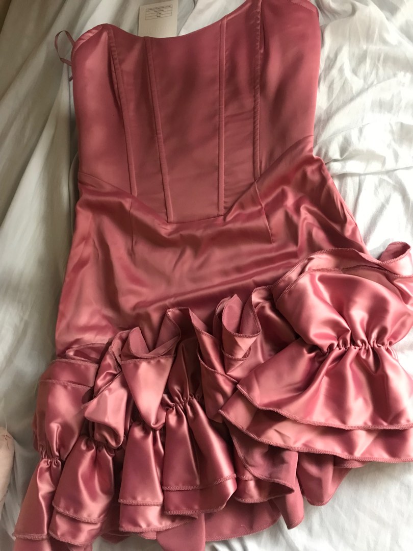 Champagne Ruffle Dress, Women's Fashion, Dresses & Sets, Dresses on ...