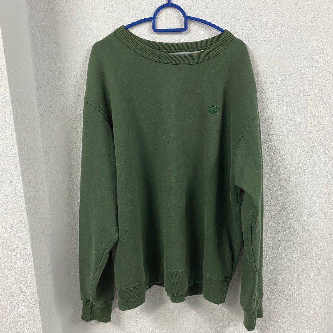 Champion dark deals green sweatshirt