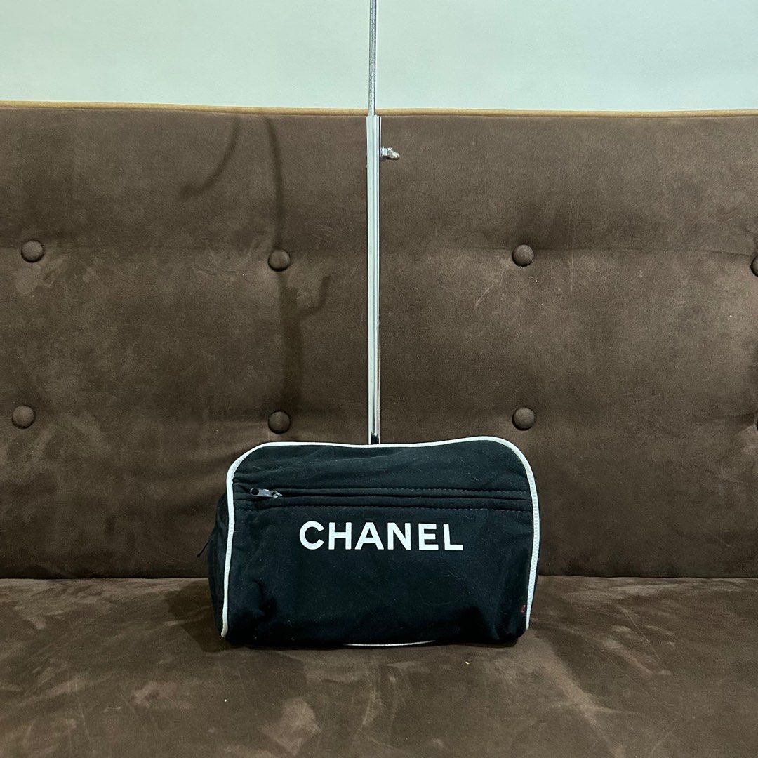 chanel gift set with pouch