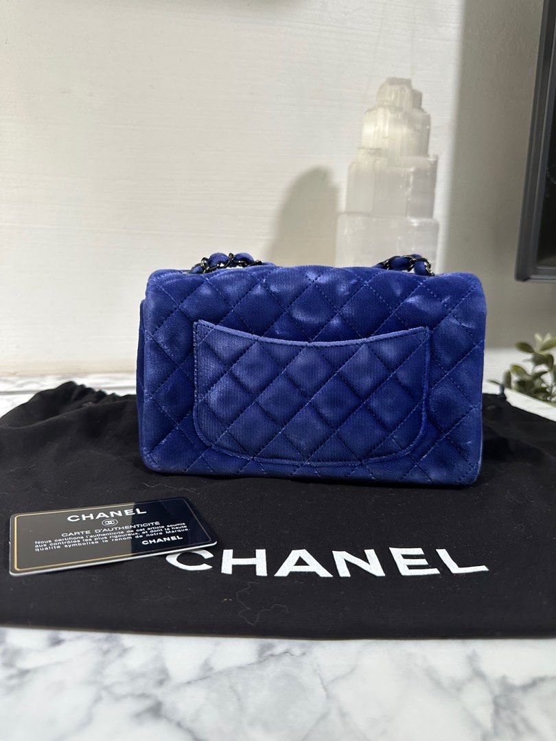Blue velvet hotsell chanel bag