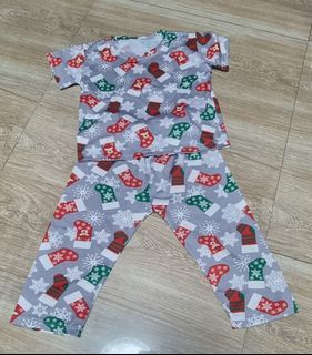 Christmas pajama for 2 to 3 yrs old