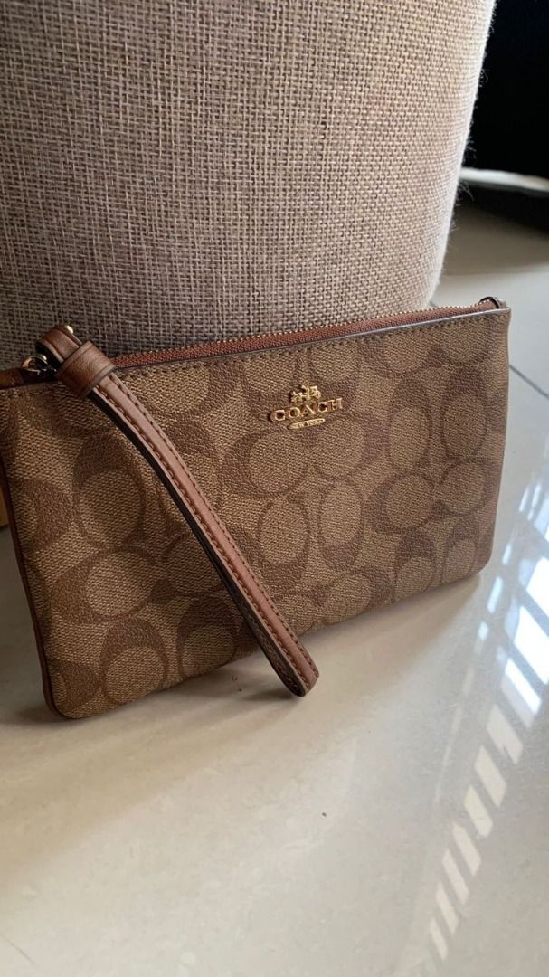 Large coach wallet discount