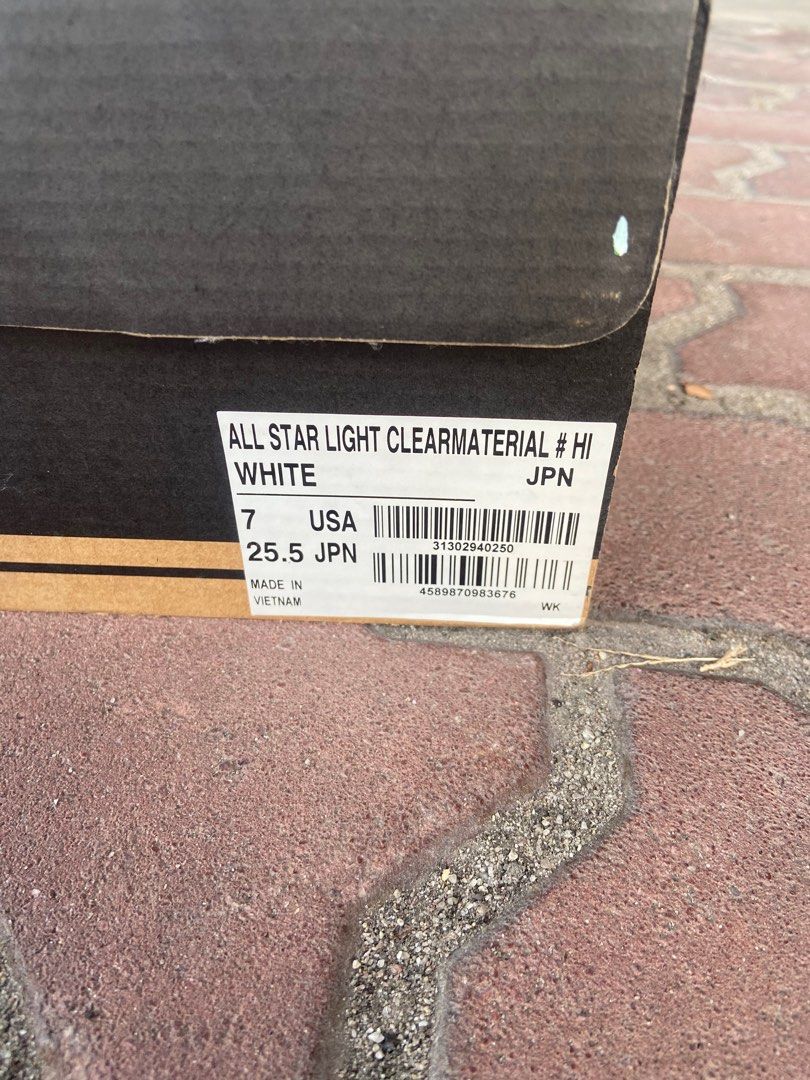 Converse light shop clear