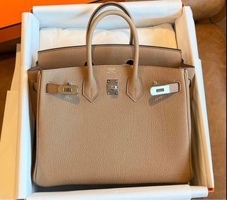 Hermes Herbag Chai Color with Gold Hardware [RARE], Women's Fashion, Bags &  Wallets, Cross-body Bags on Carousell