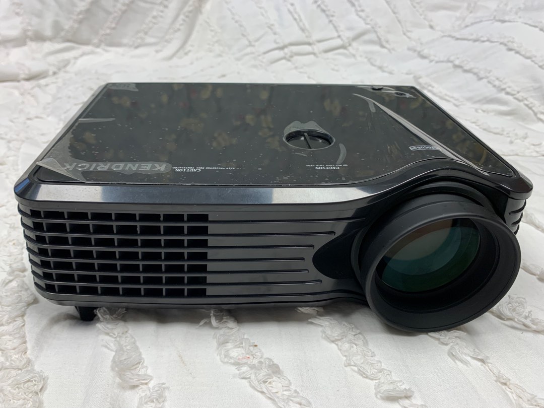 Defective Kendrick LCD Projector with Projection Problem, TV & Home Appliances, TV