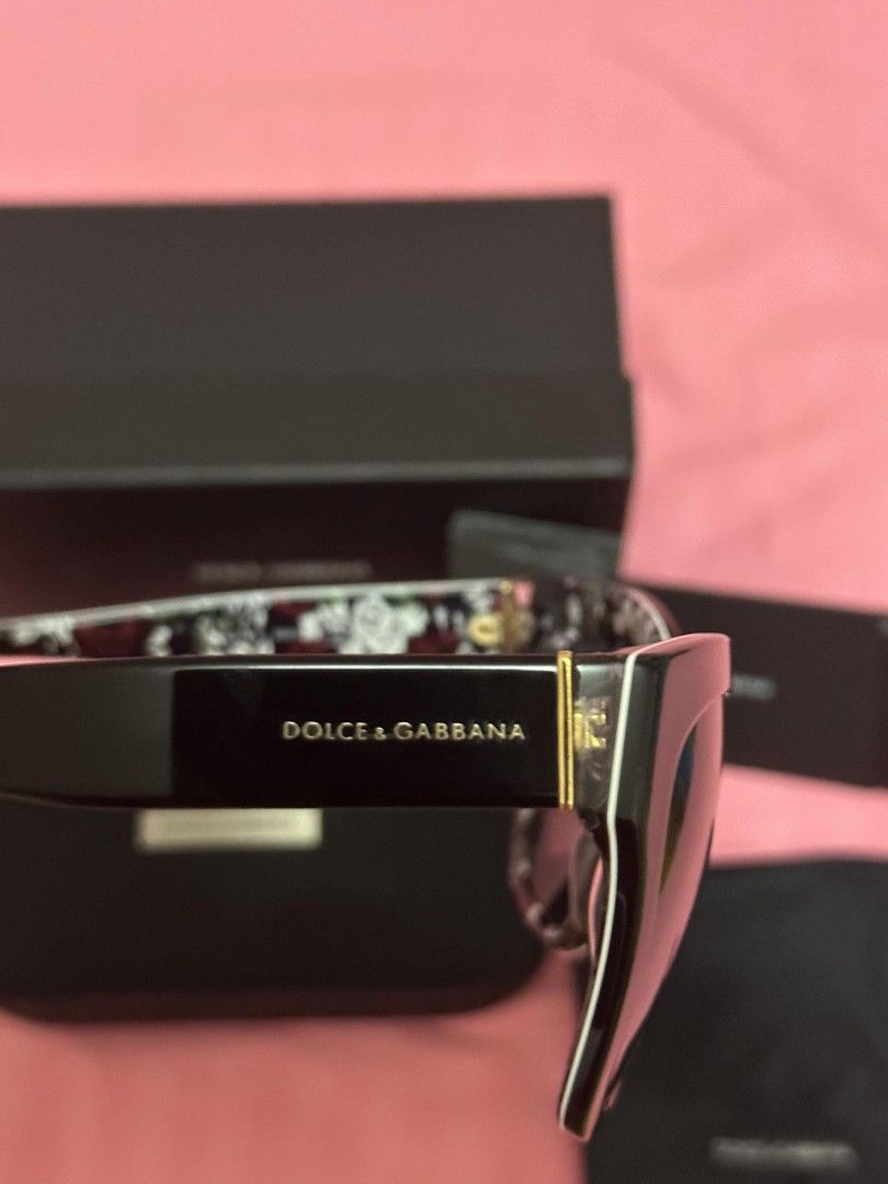 Dolce and Gabbana 4270 Shades Women s Fashion Watches