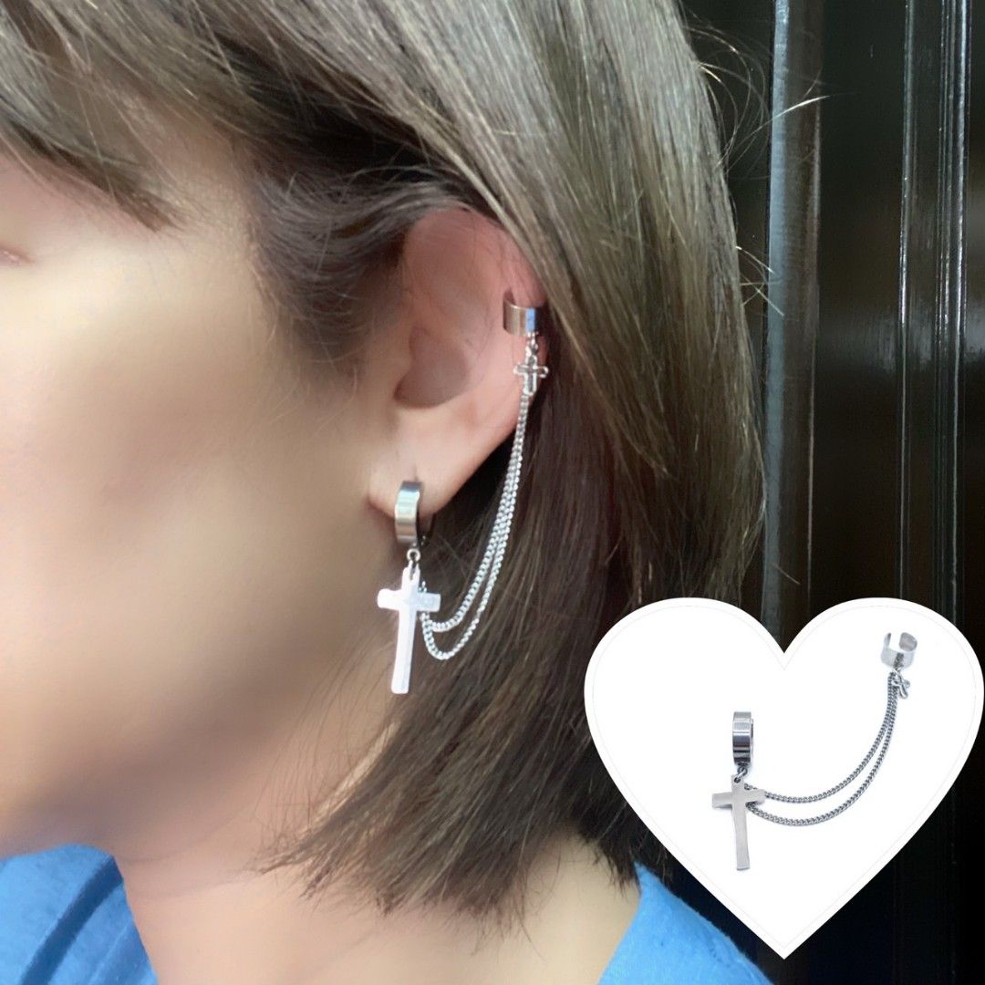 Chain ear piercing top