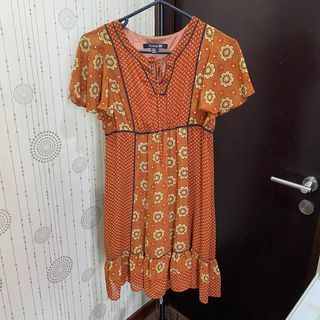Dress forever 21 dress batik size M