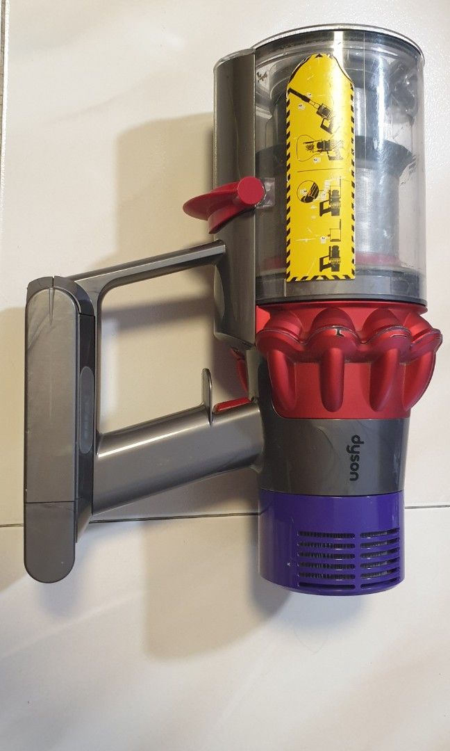 Dyson V10 Vacuum Cleaner (Faulty), TV & Home Appliances, Vacuum Cleaner