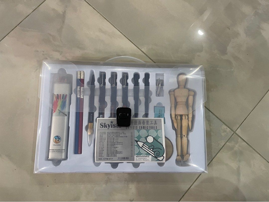 Entry level comic tool set (Category: Comics & Manga) located in Singapore. Submitted by zachzz (Listing ID 1246259225, Image 2). Description: Details may refer to the picture, what you see will be what you got..