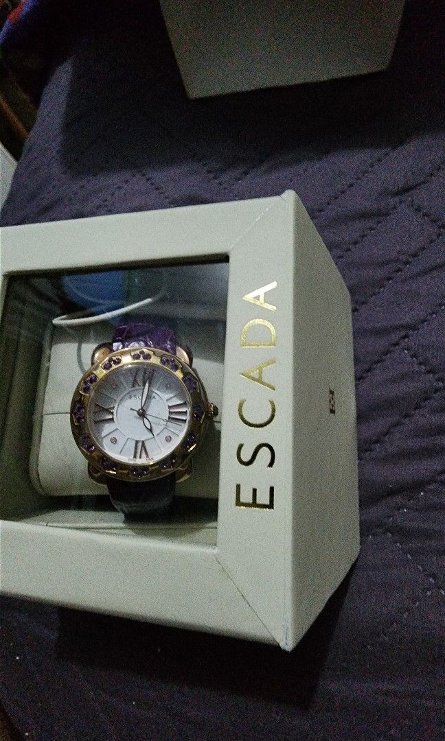 Escada madison watch store