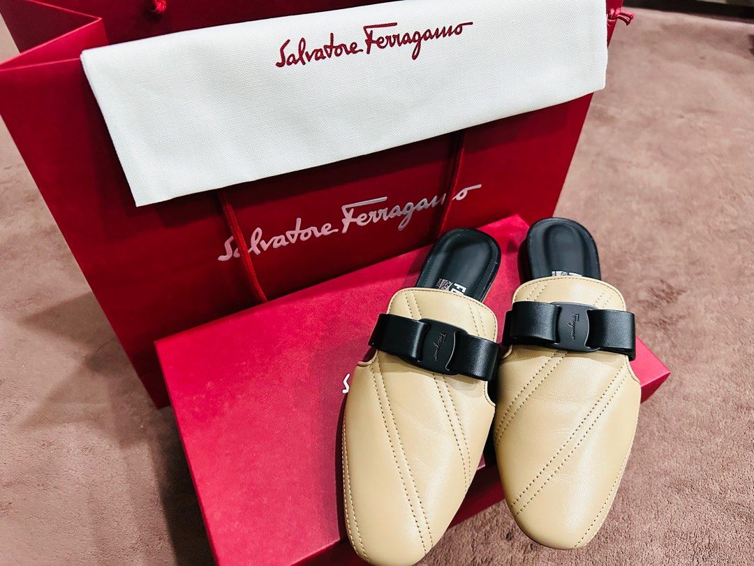 Red ferragamo slides outlet