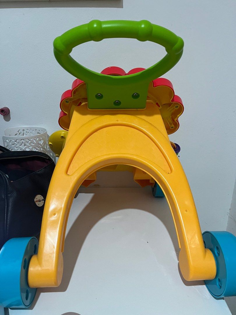 Lion discount push walker