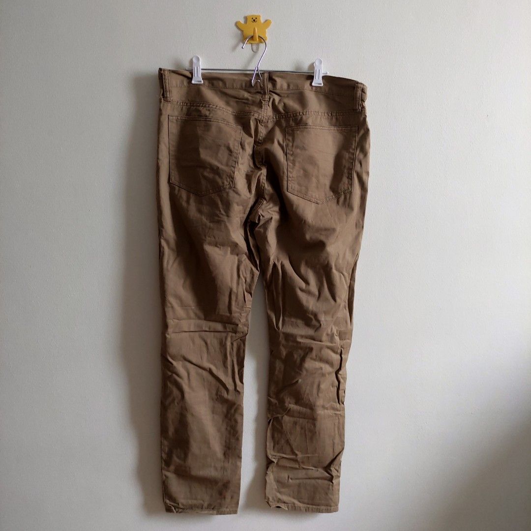 Gap chino joggers store