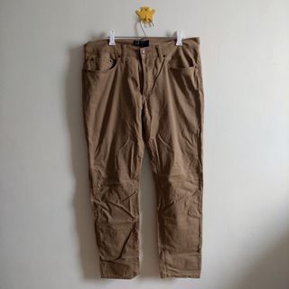 (Category: ) located in . Submitted by wardrobeburstingplshelp (Listing ID 1246277285, Image 1). Description: .