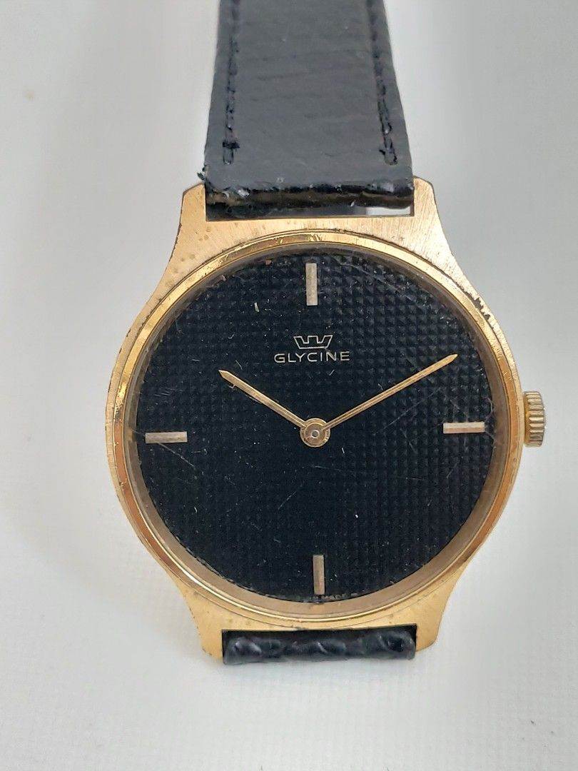 Glycine vintage mechanical winding watch