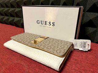 Guess Ladies Wallet Authentic 💯