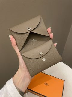 Hermes Calvi Duo Gold X 氣泡綠, 名牌, 飾物及配件- Carousell